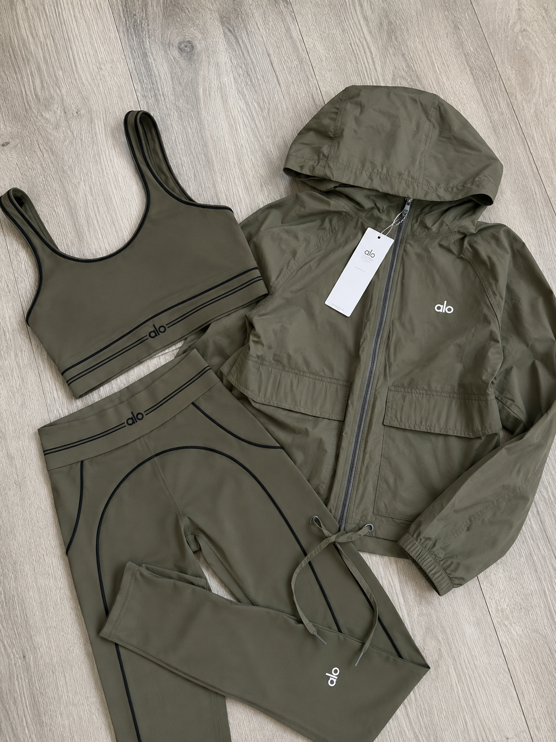 Signature set Olive