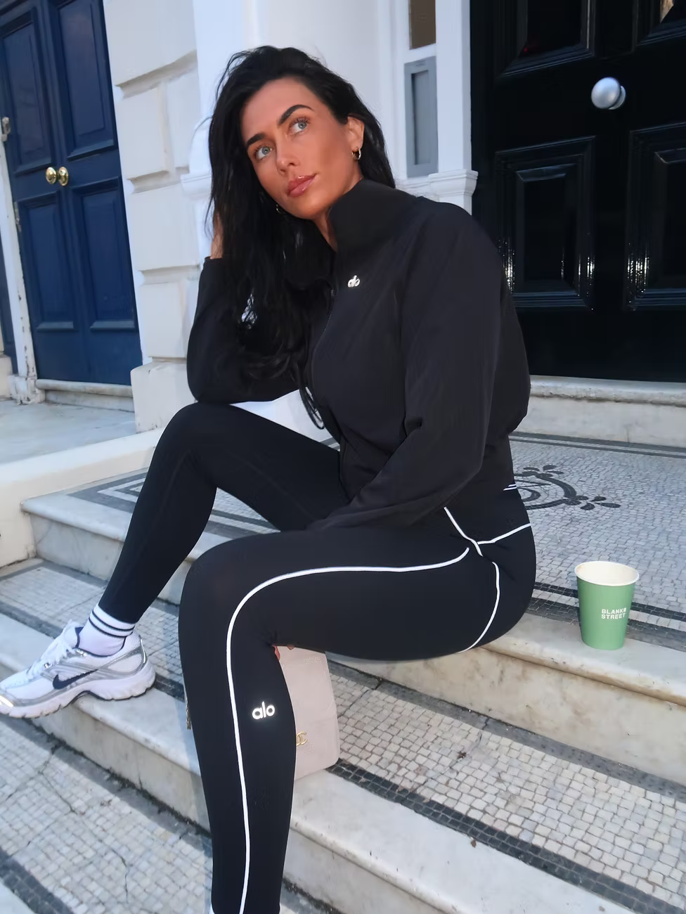THE SIGNATURE ALO SET