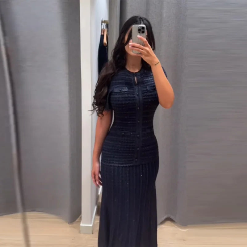 DRESSES