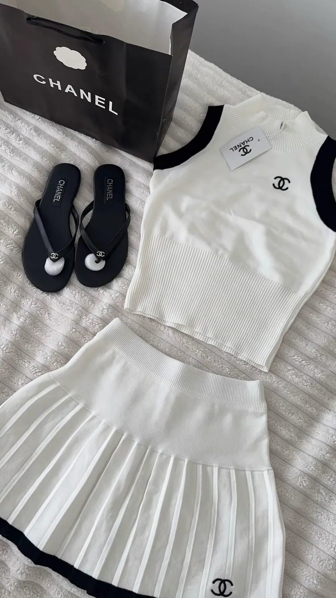 2 piece C set