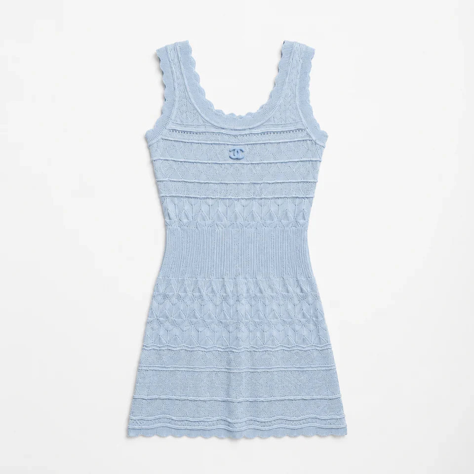 C blue dress