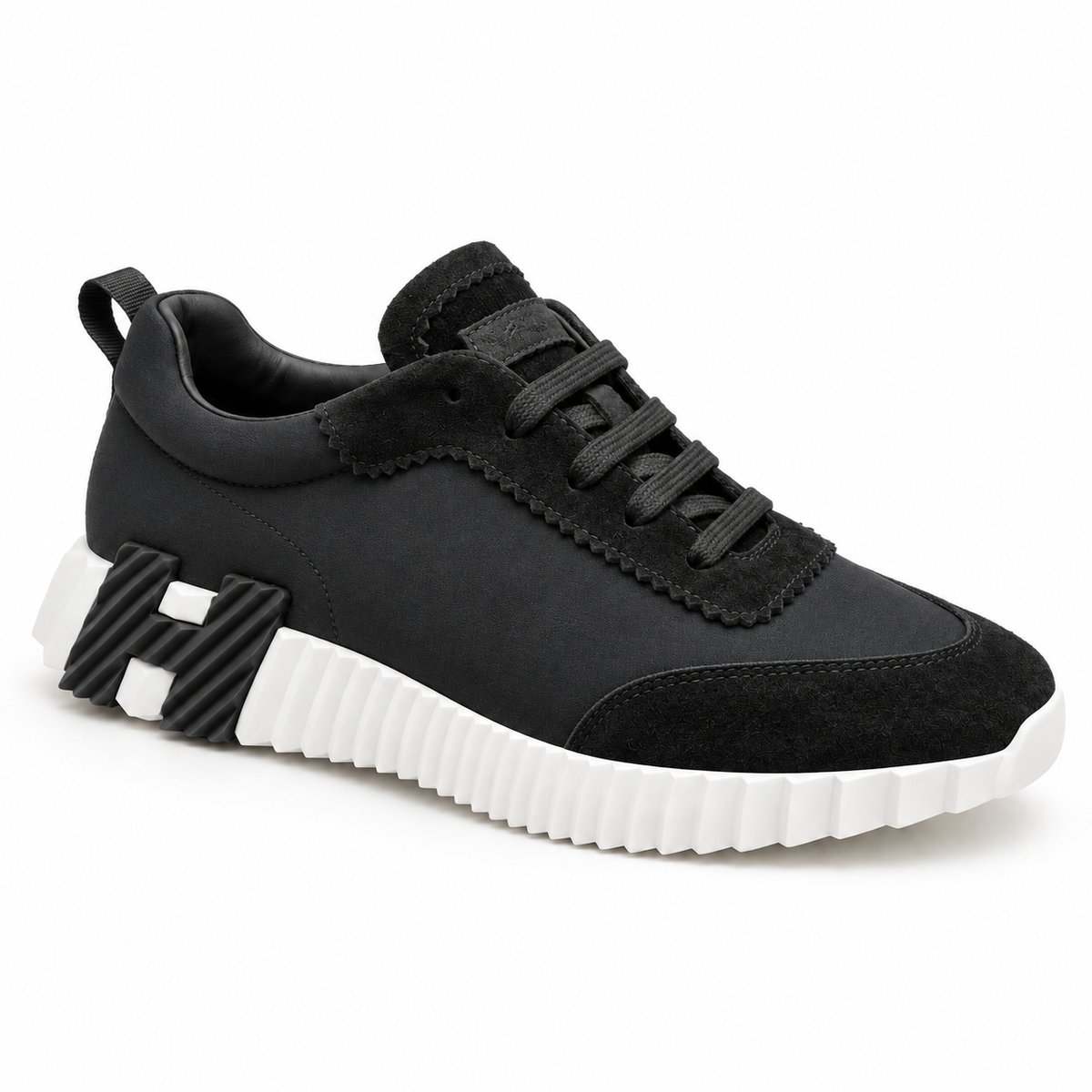 H SNEAKER