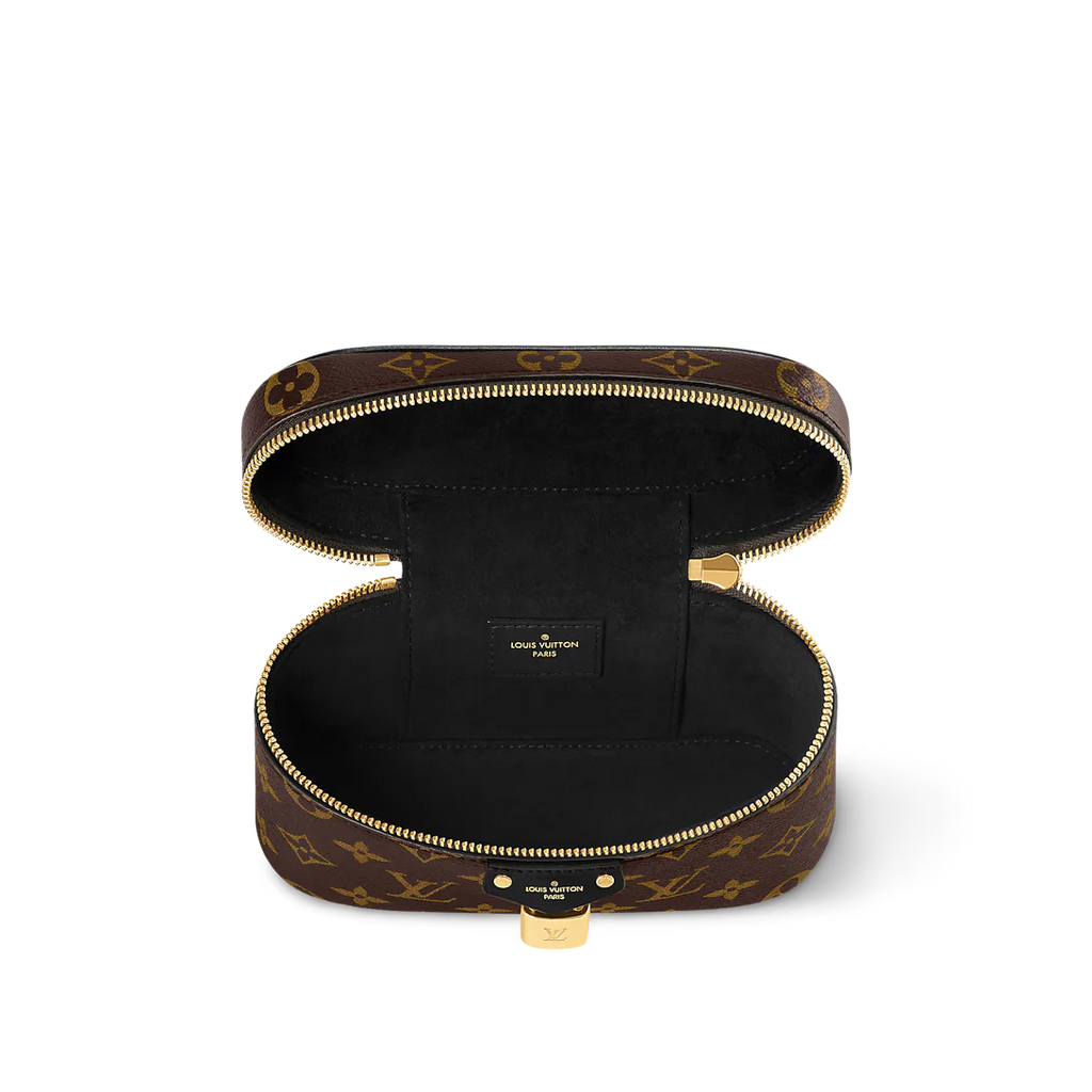 Vanity chain pouch