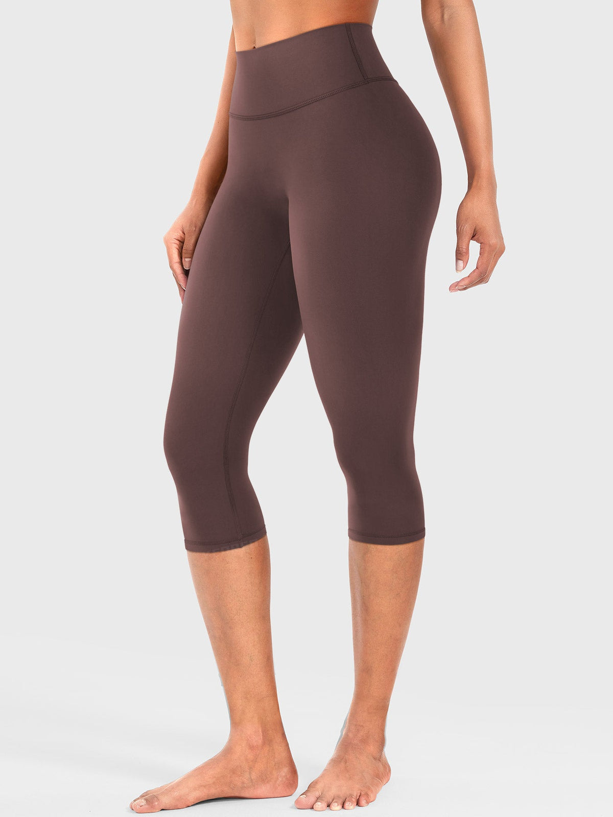 Blosee Kylie Off-Shoulder Capri Leggings Set
